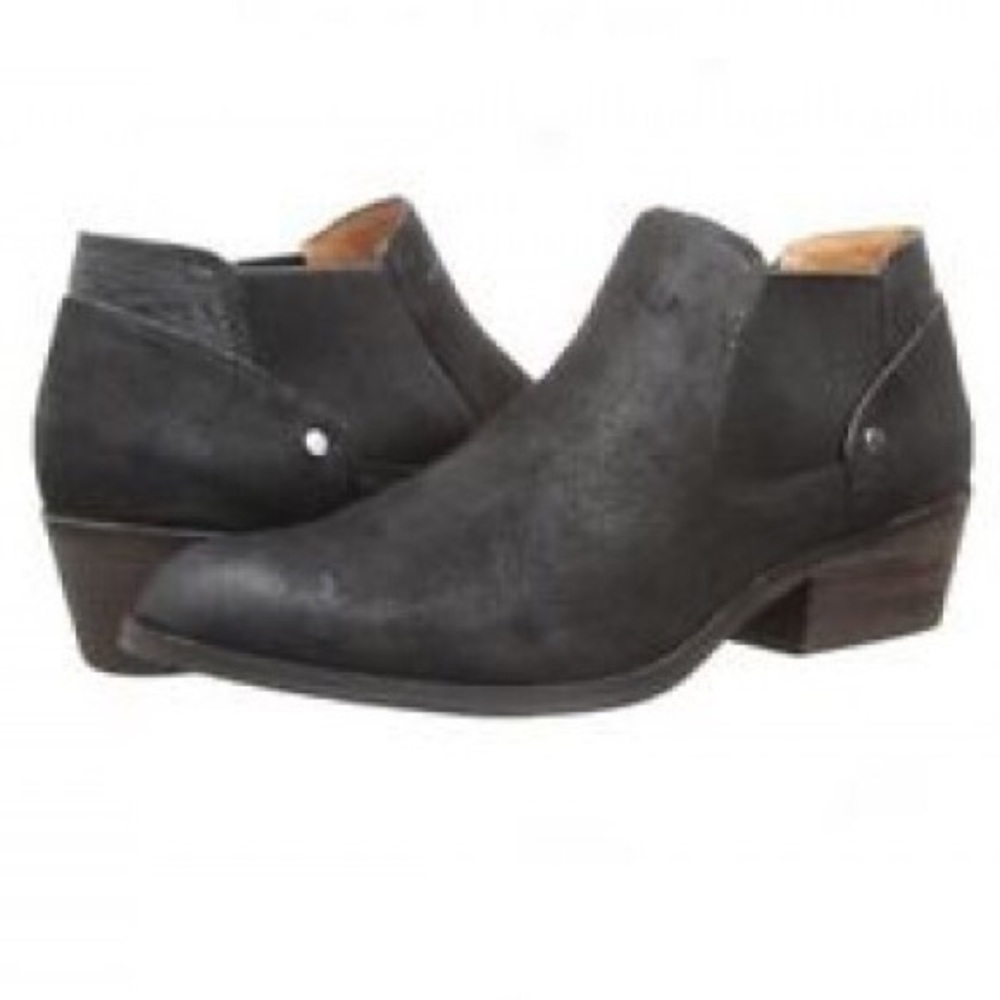 Free People Dolce Vita Chelsea western ankle boots